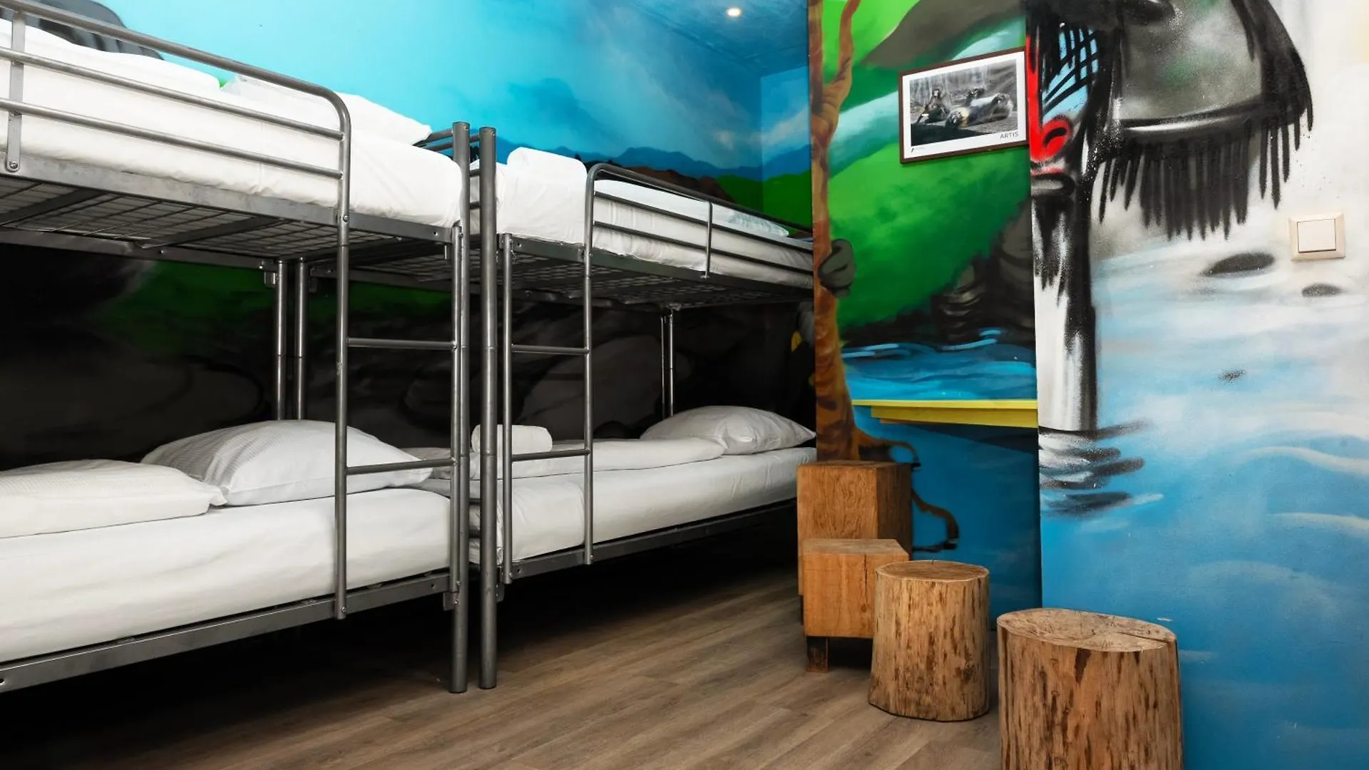 Amsterdam Teleport Hotel 3*,  Netherlands