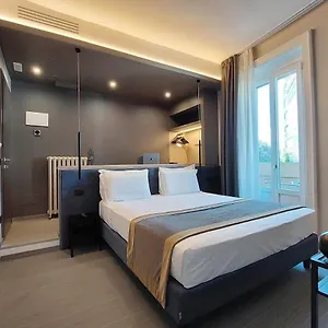 fashion-district-luxury-rooms.it-lombardy.com/