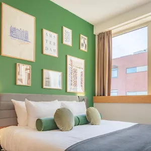easyhotel-amsterdam-airport-schiphol.thehaguehotels.net/