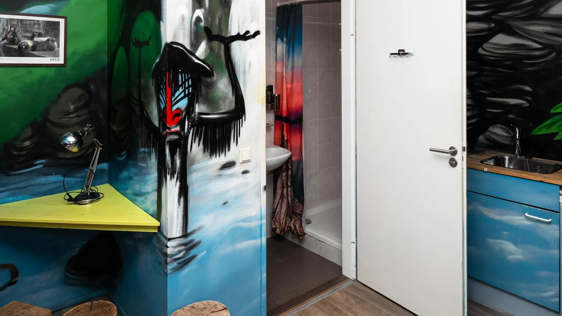 Amsterdam Teleport Hotel 3*,  הולנד