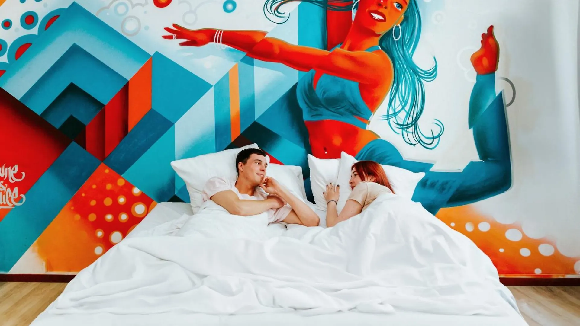 ***  Amsterdam Teleport Hotel הולנד