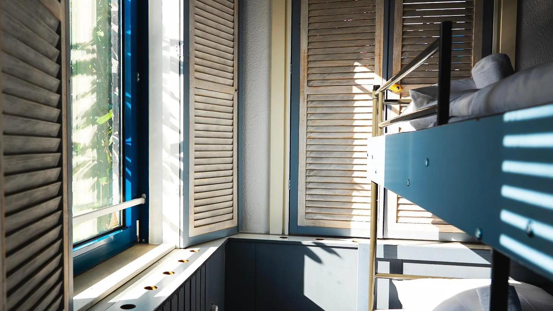 Amsterdam Teleport Hotel הולנד